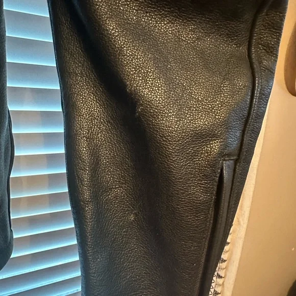 Men’s Harley Davidson Leather Jacket - Picture 4 of 11